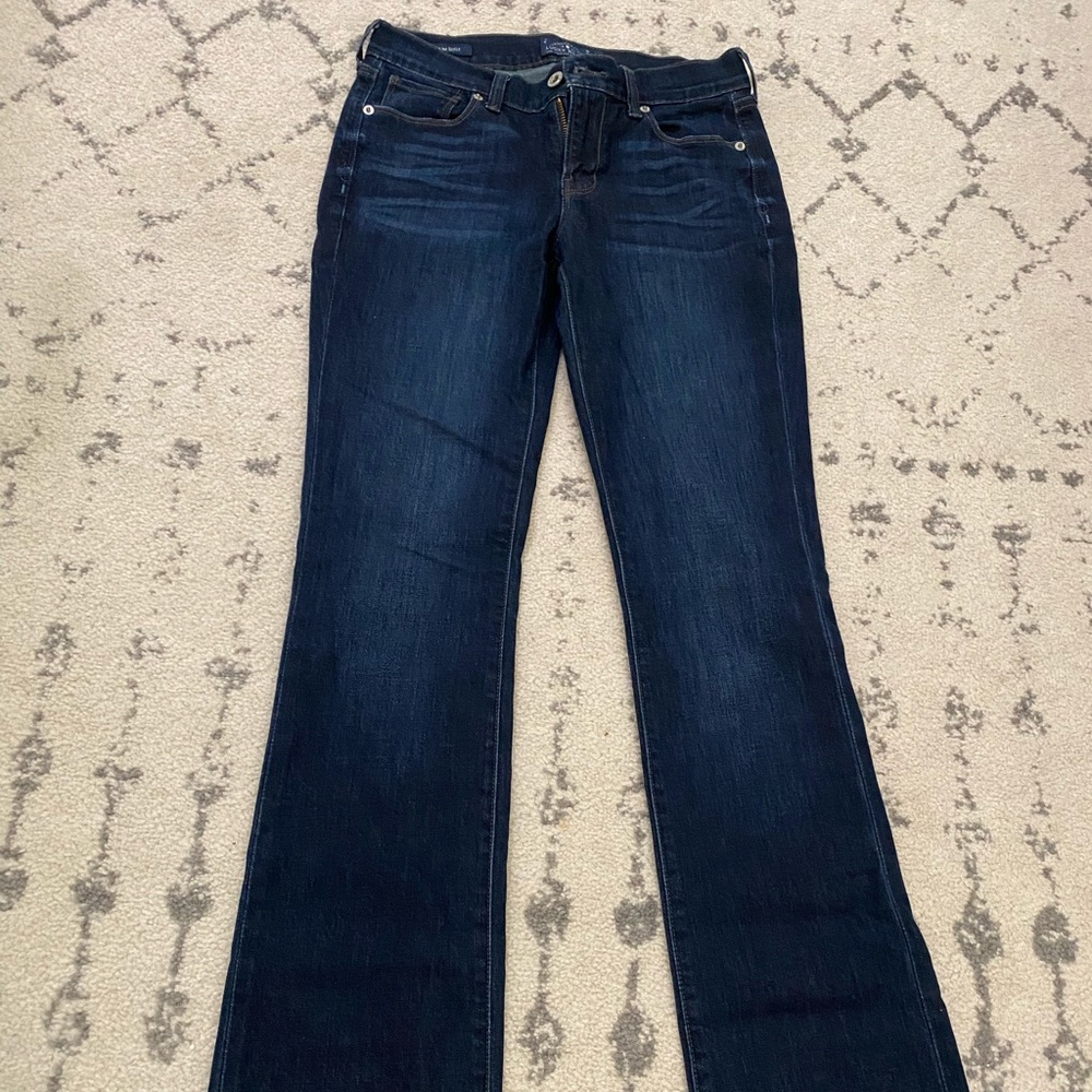 Lucky brand - bootcut -Long! Size 26